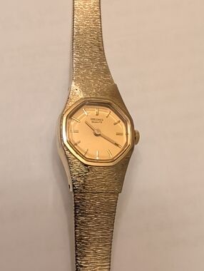 Seiko Gold Tone Ladies Watch with Octagonal Bezel